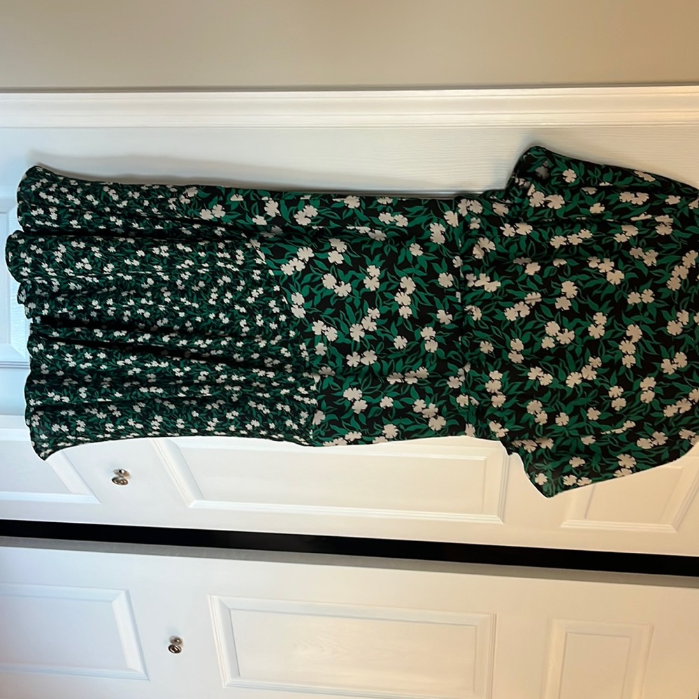 Ann Taylor size small dress